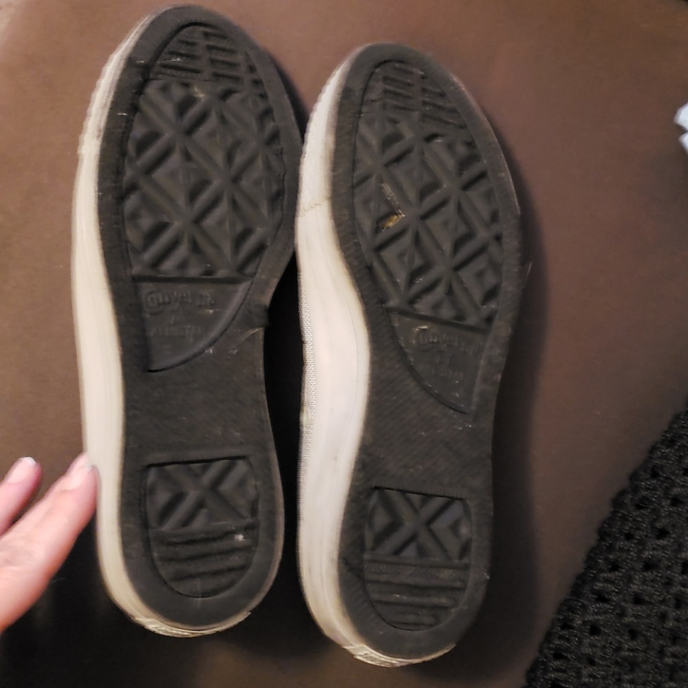 Gray Converse All Stars - Picture 6 of 6